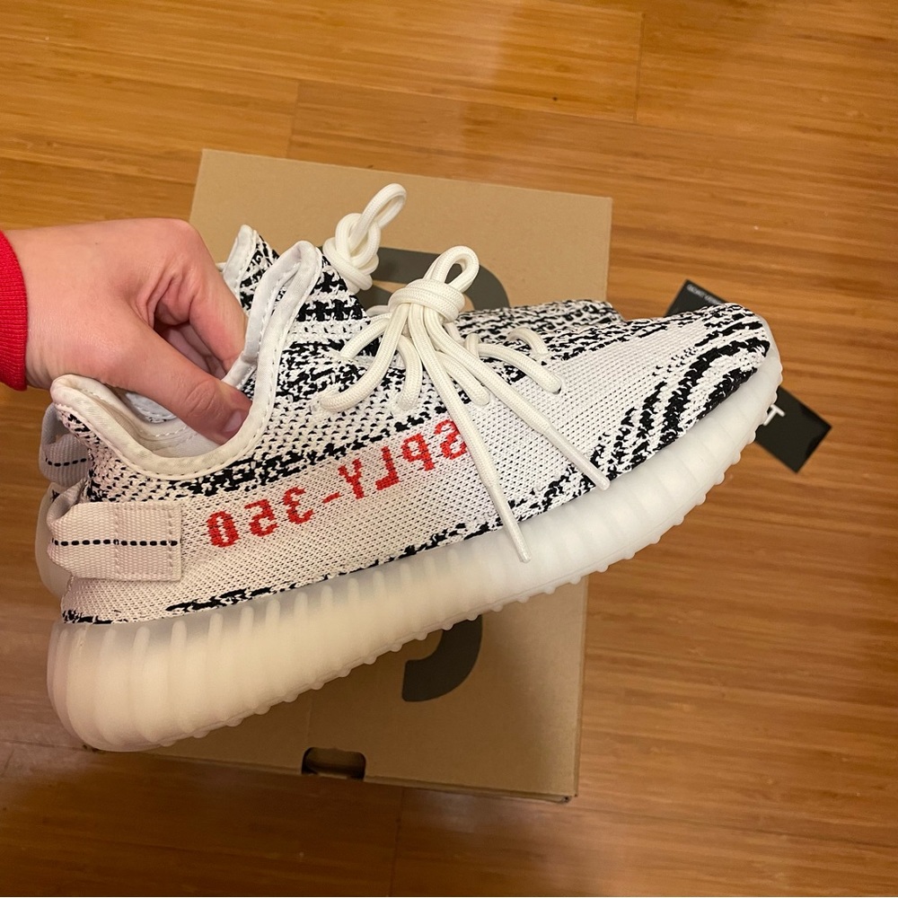 BRAND NEW YEEZY 350 ZEBRAS!